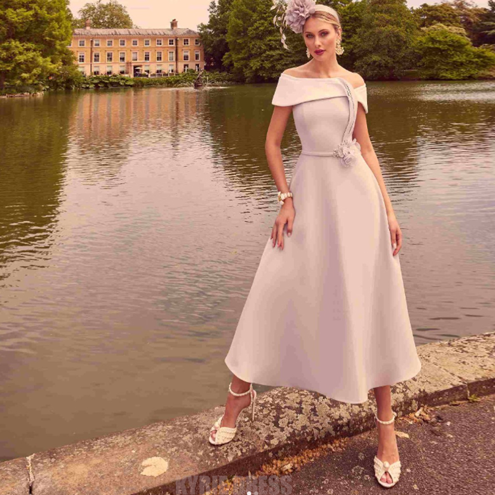 Robe élégante pour mère de la  - Elegant Satin Evening Gown Split avis et prix